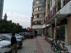 京东大道东城宾馆一楼沿街商铺火爆招租