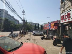 顺外路多所学院围绕商业街奶茶店可整转可空转