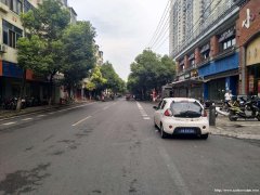 地铁一号线八一广场恒茂广场楼下店面转让