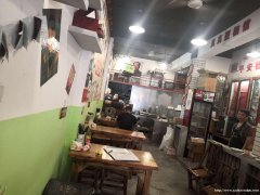 胜利路叠山路口旺铺转让，接手可营业