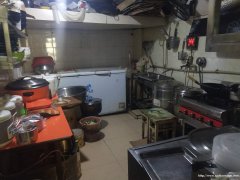 绳金塔东街餐饮店转让接手可营业