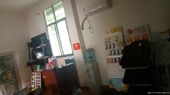 幸福时光小区门口汽车美容店转200多会员