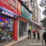 孺子路52平米店出租，适合各行各业无转让费