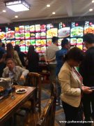 丁公路新时代广场旁餐饮店转让日营业7800