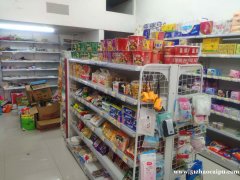 西湖小区门口旺铺急转，日营业3500元