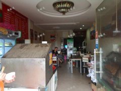 文化大道餐饮店转让，日营业6000，转让费包括1W押金