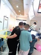 新城吾悦广场一楼奶茶店对外转让，日营业额1200，空转