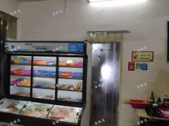 民巷小区路口餐饮店出租，租金便宜，可经营多行业