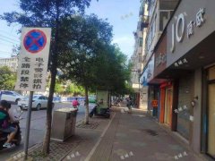 中山路天虹斜对面服装店急转，南昌人流旺的商圈