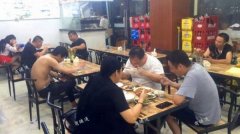 正荣现代大厦餐饮店转让日营业额7000，24小时营业