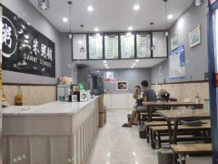 永叔路品牌餐饮店转让，外卖月销9000单，可住人