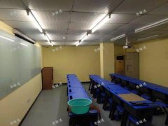 南京东路多所学校围绕的培训机构转让，客源稳定