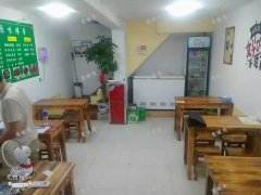 胜利广场餐饮店转让，可空转，适合各行各业