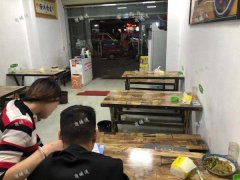 阳光丽景小区旁店面转让，适合各行业，周围多小区