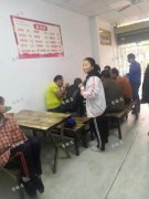 阳光丽景小区旁店面转让，适合各行业，周围多小区