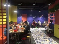 中山路餐饮店低价转让送厨房所有设备，疫情期间免房租