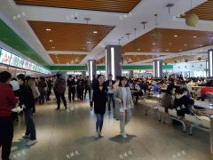 学校有2万人南昌工程学院内餐饮店，日营业15000，可分租