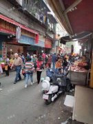 谢家村地铁口早餐店转让，适合各行业，附近小区人流大