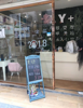 因本人店面扩大，不得不放弃小店