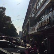 二七北路人民公园旁餐饮店出租，附近都是小区写字楼等