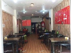 二七北路人民公园旁餐饮店出租，附近都是小区写字楼等