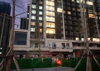 正宗小区岀口第一间商铺，可做餐饮，百货，药店，五金等