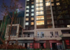 正宗小区岀口第一间商铺，可做餐饮，百货，药店，五金等