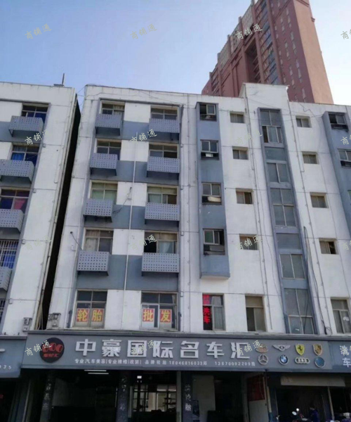 当代国际临街店面两年免租金