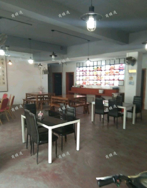 无压力餐饮带出租房低价转让