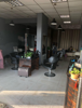 幸福时光小区门口营业中店里转租