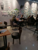 学校夜市小吃街的奶茶店