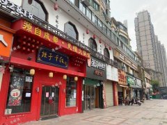 西湖区龙盛建设佳园餐饮店转让，周边小区环绕人流大