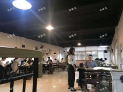 张店明清街徒手餐厅转让，双线上平台，稳赚不赔