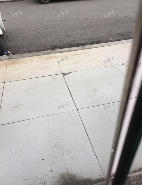 师大南路旺铺转让位置很好，租金低