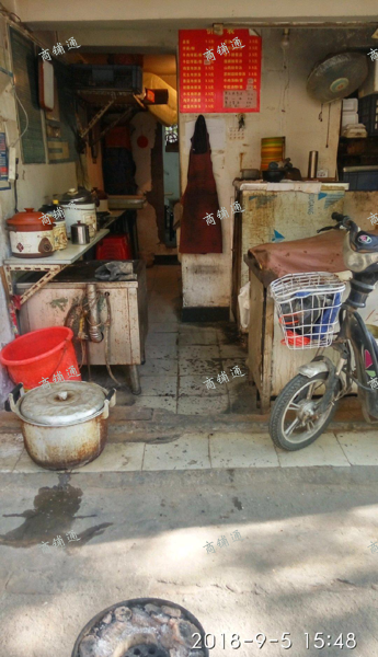 两万块铅笔裤洪都一号门附近店面和洪都菜场摊位