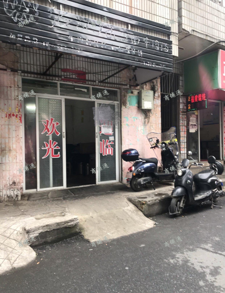 金盘路小学旁旺铺招租