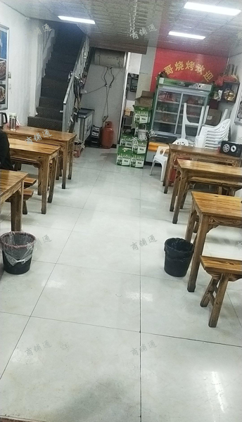 南天阳光美食一条街旺铺转让