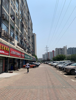 居民住户很多，客流量很大，有稳定客源，