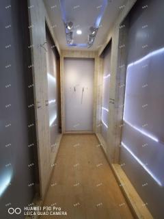 张店华光路大润发超市东沿街两层精装修商铺对外出租