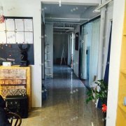 临淄大道889号沿街房精装修 对外出租