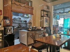 火炬公园旁沿街餐饮店转让，紧邻多个写字楼，日营业额达3000
