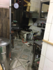 学校正对面店铺低价转让