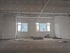 银泰城北恒景绿洲7号楼沿街旺铺出租，带免租期