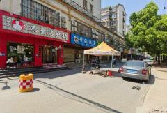 新溪桥东二路餐饮店转让，主干道人流量大，客源稳定