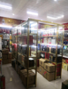 (转让) 经营盈利中店铺转让，店太多经营不过来