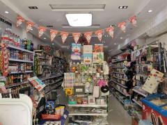 张店一中对面超市整体转让，可空转，日营业额3000元