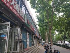 张店区实验中学旁一楼米线店可整转可空转客流量大