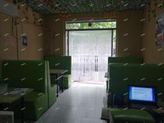 张店区实验中学旁一楼米线店可整转可空转客流量大