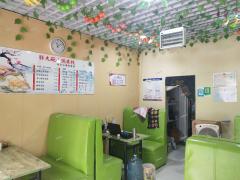 张店区实验中学旁一楼米线店可整转可空转客流量大