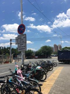 章贡中学京九路校区旺铺急转  整转包设备技术  